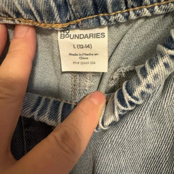 No Boundaries Light Blue Denim Joggers - Picture 3 of 3